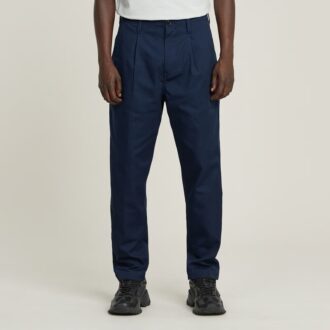 Chino plisat, relaxat, conic
