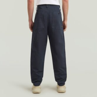 Chino plisat, relaxat, conic