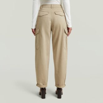 Pantaloni chino cargo plisați și conici