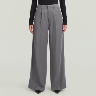Pantaloni fluidi cu picior larg