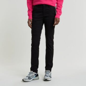 Pantaloni skinny pentru motocicliști
