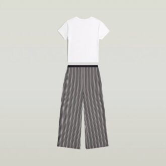 Set de pijama cu tricou și pantaloni largi