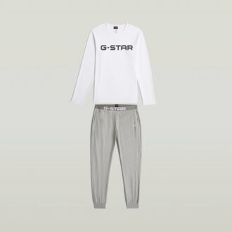 Set de pijamale cu tricou și pantaloni