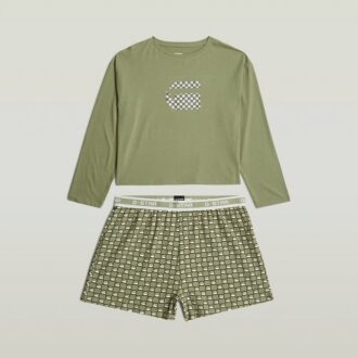 Set de pijamale cu tricou și pantaloni scurți