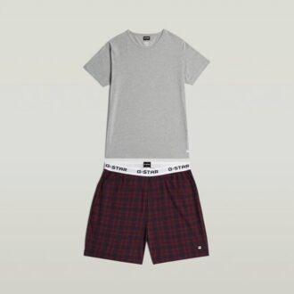 Set de pijamale cu tricou și pantaloni scurți