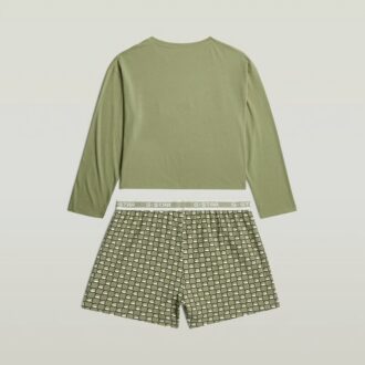 Set de pijamale cu tricou și pantaloni scurți