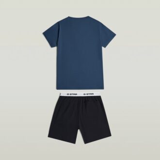 Set de pijamale cu tricou și pantaloni scurți