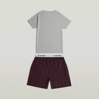 Set de pijamale cu tricou și pantaloni scurți