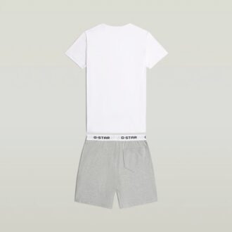 Set de pijamale cu tricou și pantaloni scurți